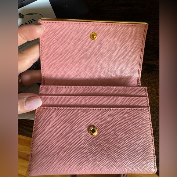 PRADA Full Inclusion NWOT Stunning Saffiano Leather and Gold Bar Wallet - Picture 3 of 11
